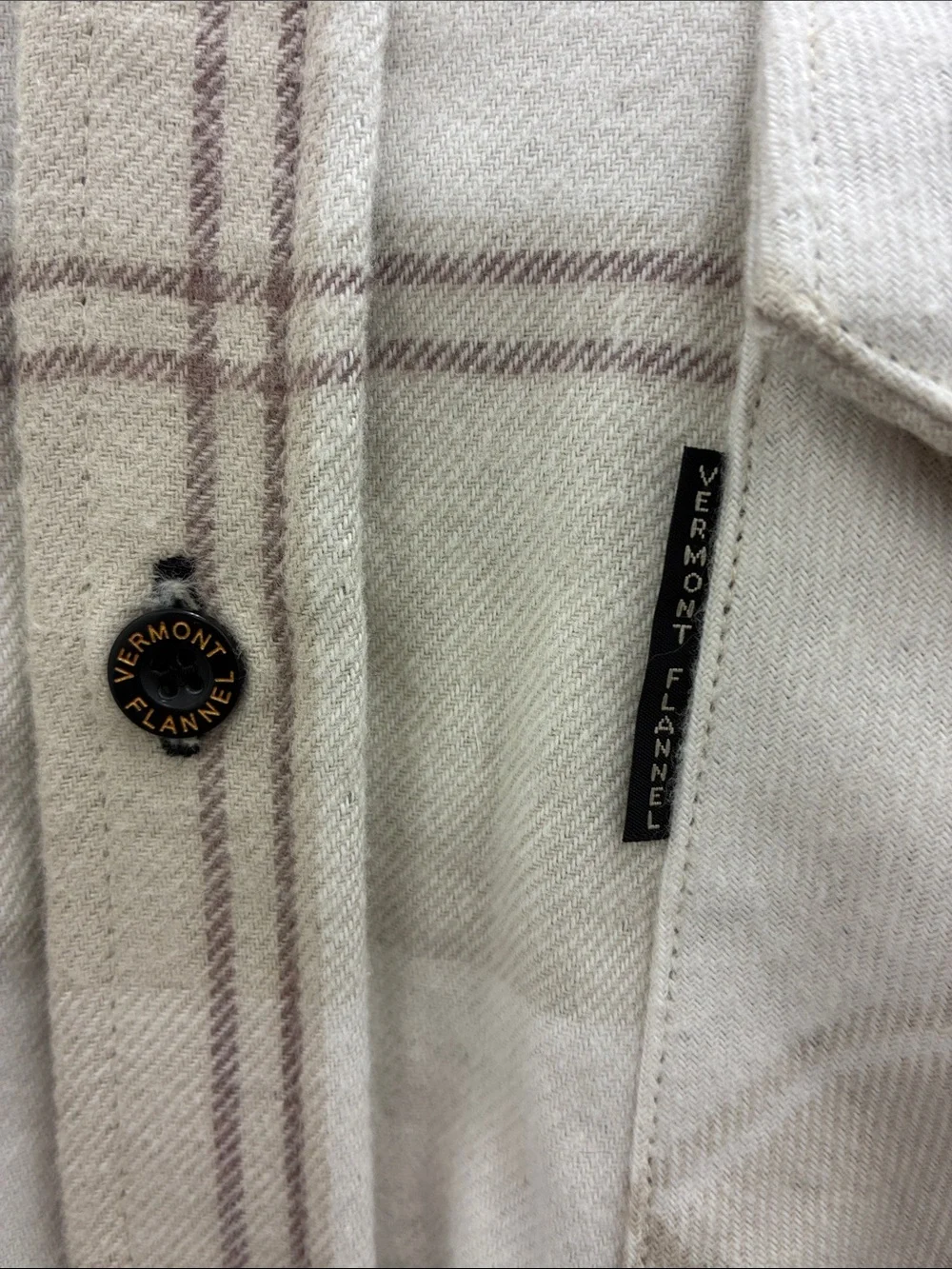 The Vermont Flannel Co Cream and Beige Plaid Lightweight Shirt Jacket